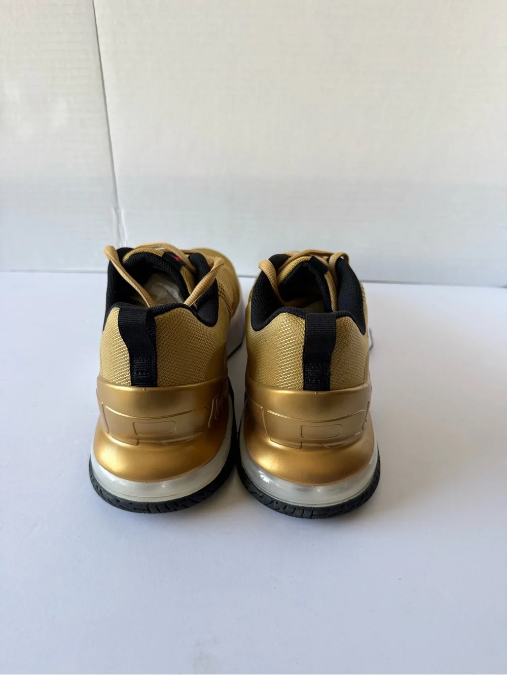 Nike Air Max Alpha Trainer 6  FQ1833-700 Men’s  15 FLT Gold  /iniversity Red New